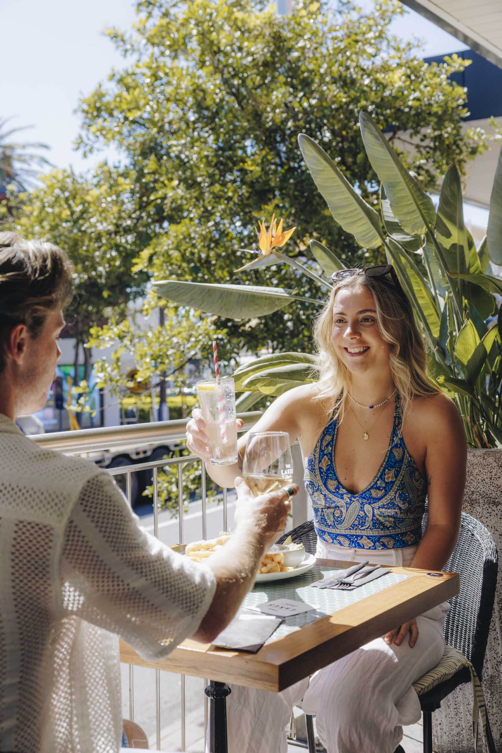 The Lakes Hotel The Entrance restaurants