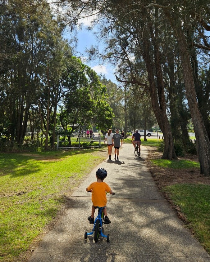 Tuggerah Lake bike paths central coast