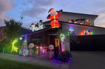Christmas Light Hunting on the Central Coast 2025