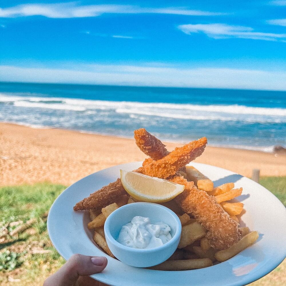 Killcare beach kiosk hot chips